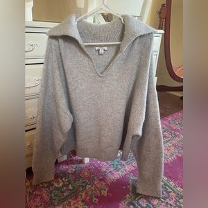Topshop Relaxed Collar Sweater size Large